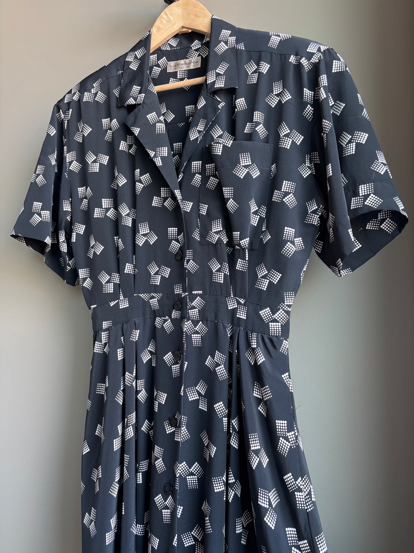 Vintage Claiborne Button-Down Fit & Flare Shirt Dress With Full Skirt — Offset Geometric Pattern–Sz 10