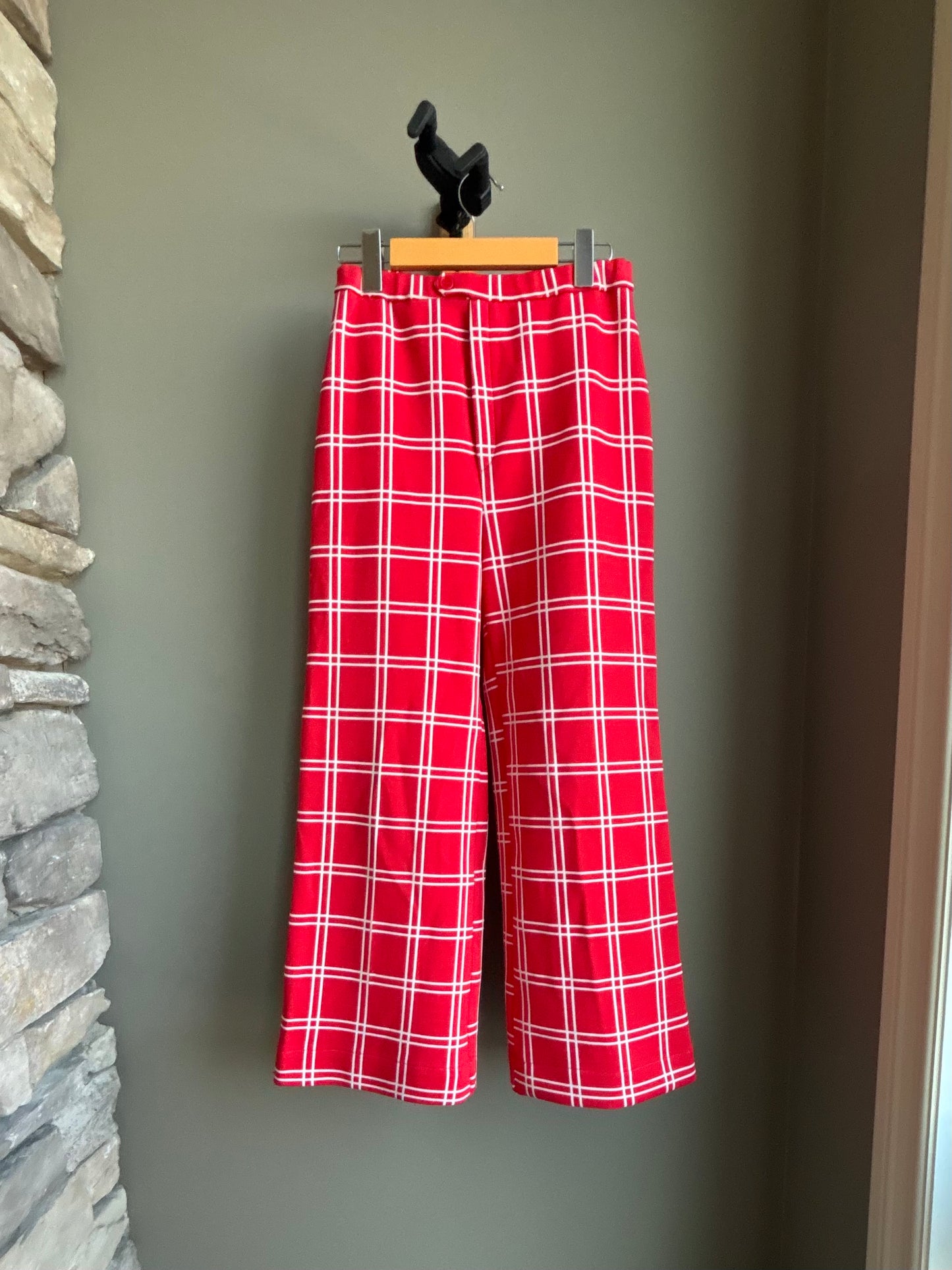 70s Cropped Trousers — Red Windowpane Plaid Checker Pants— S/XS