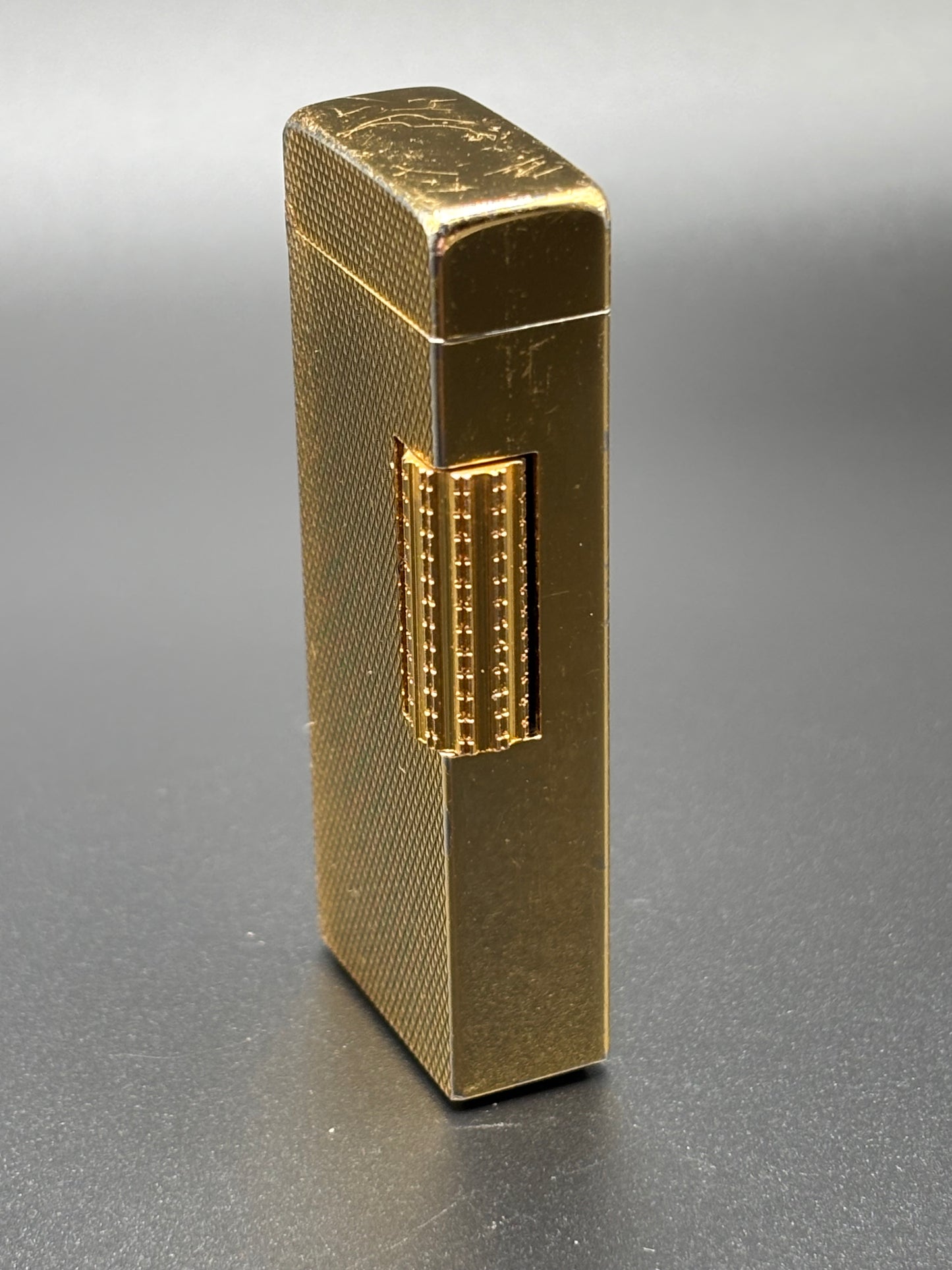 Vintage Gold Tone Lighter