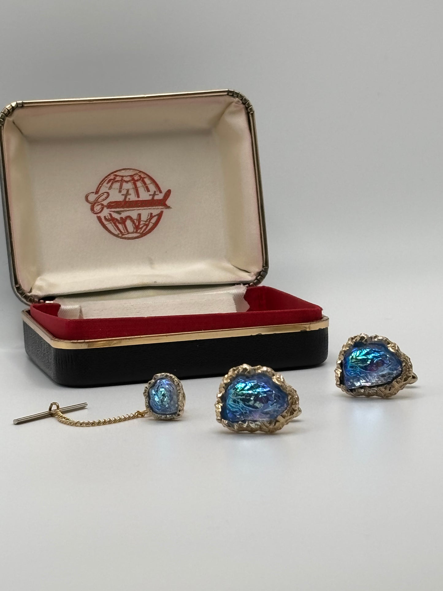 Vintage SWANK Blue Iridescent Art Glass Cab Cufflink & Tie Tack Set With Chain & Continental Presentation Case
