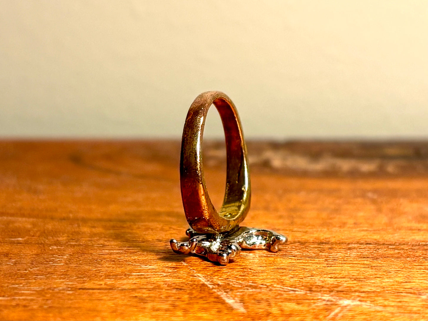 Vintage Brass Horse Ring – Equestrian Motif, Size 7