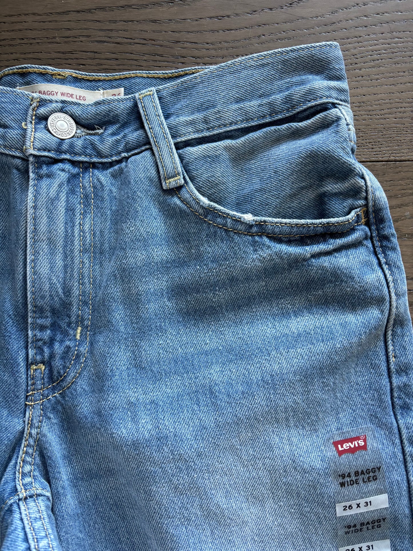 Levi’s 94 Baggy Wide Leg Panel Jeans—Sz 26W x 31L