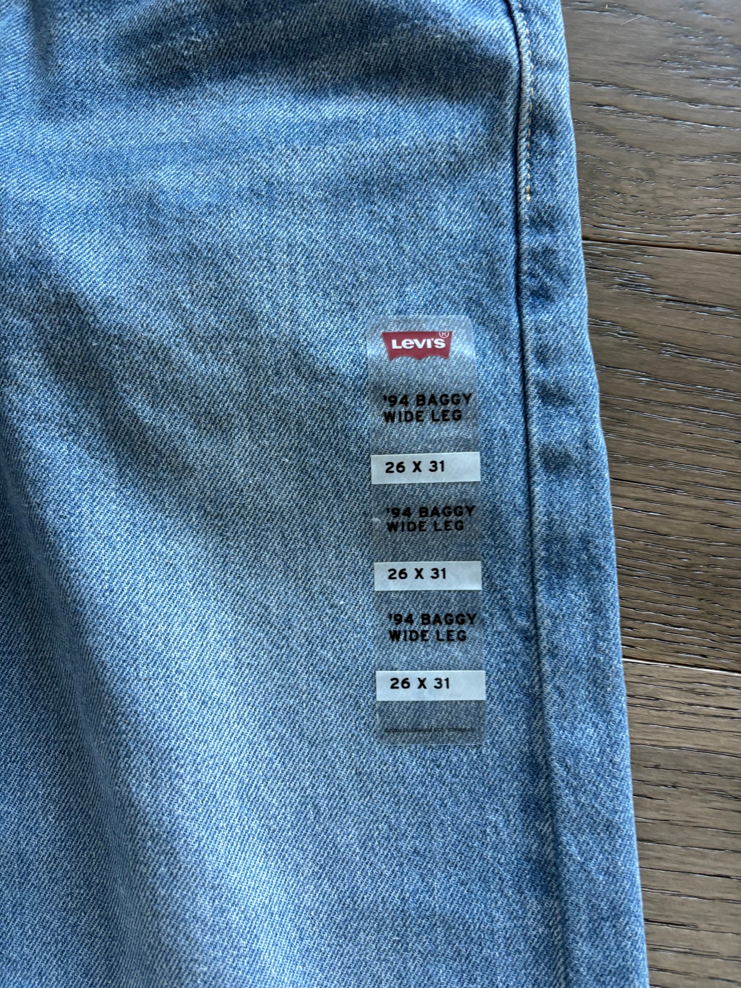 Levi’s 94 Baggy Wide Leg Panel Jeans—Sz 26W x 31L