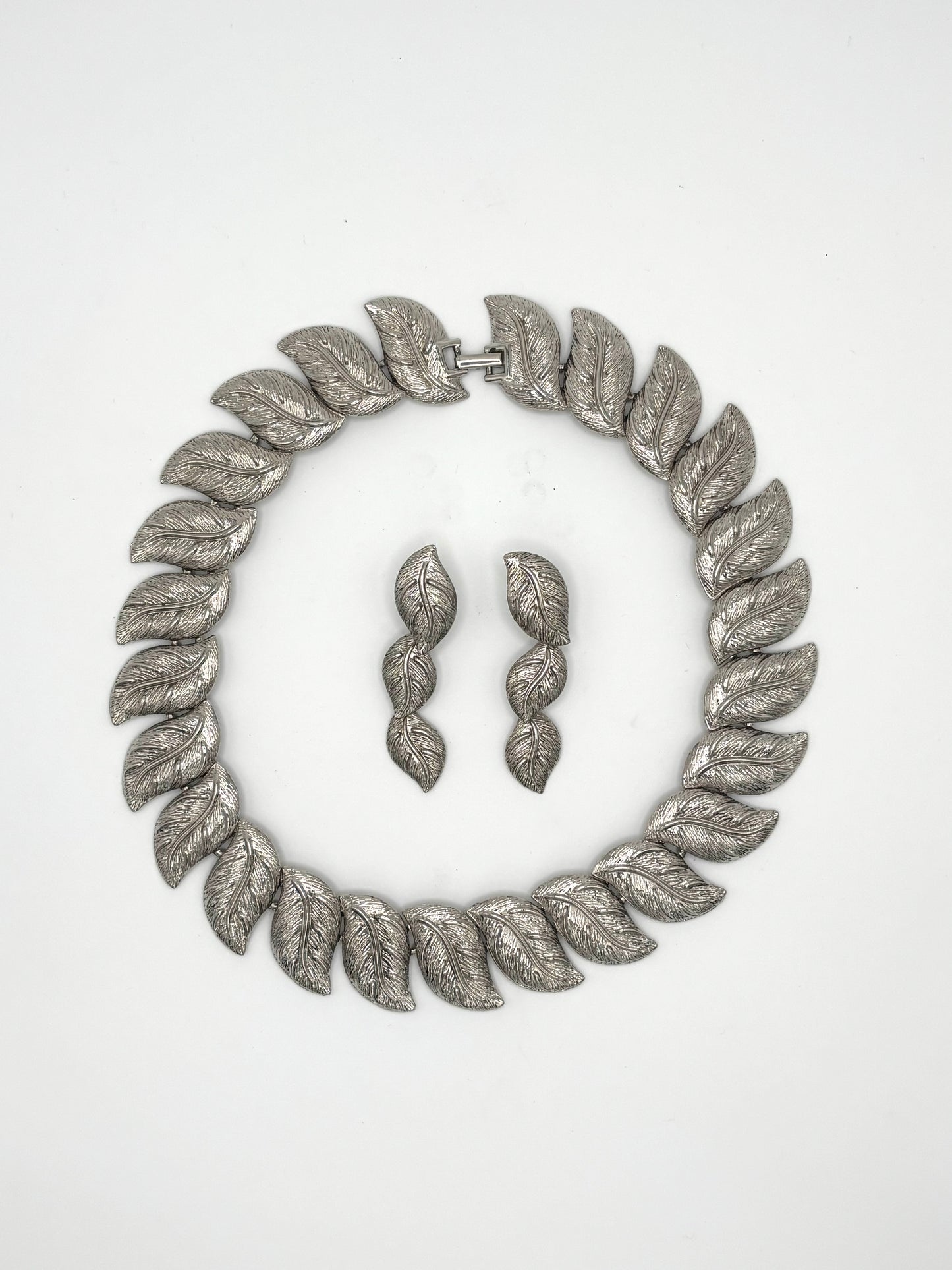 Vintage Botanical Leaf Statement Necklace & Earrings — 3 Pce Set
