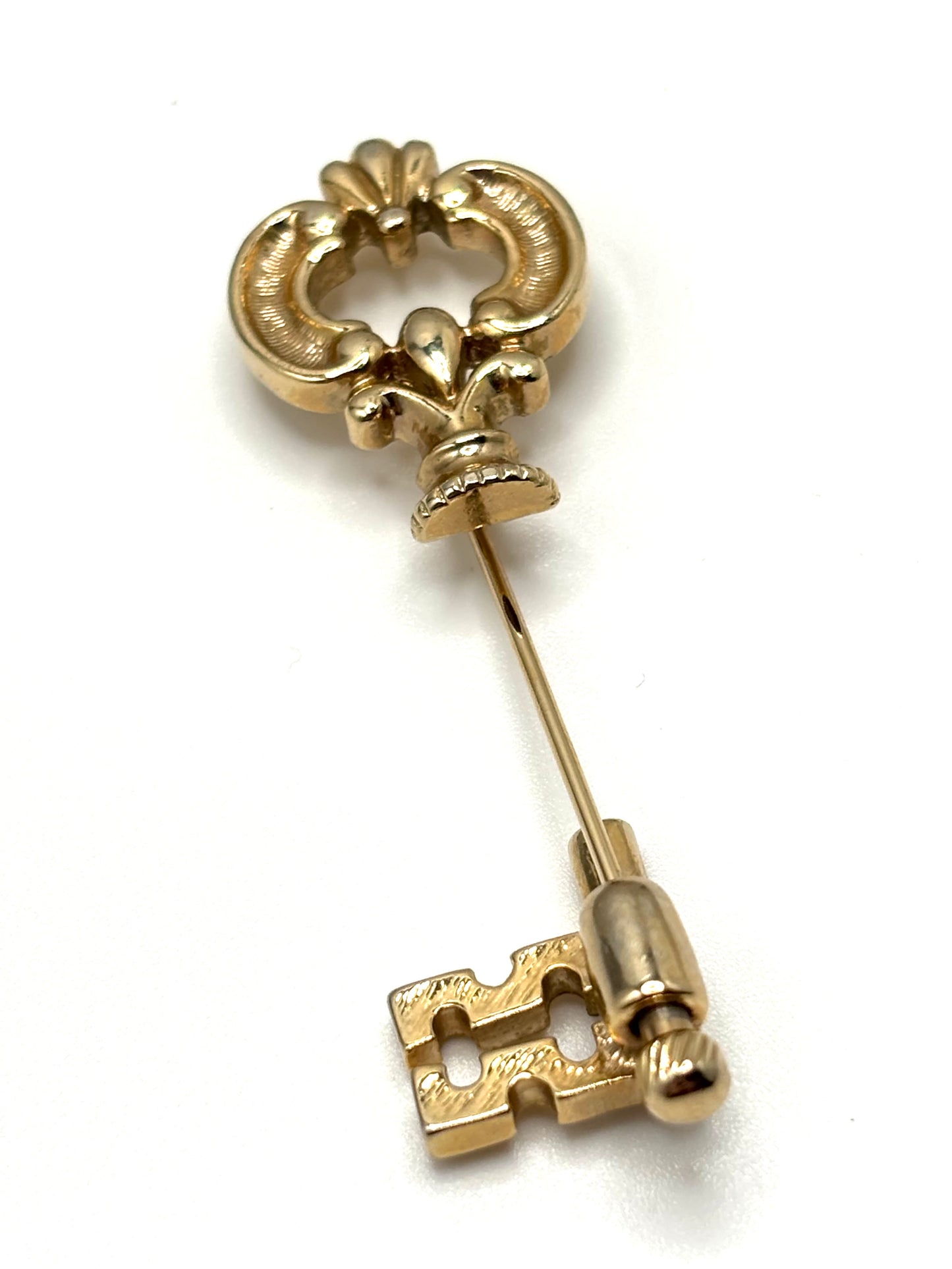 90's Skeleton Key Brooch—Pin