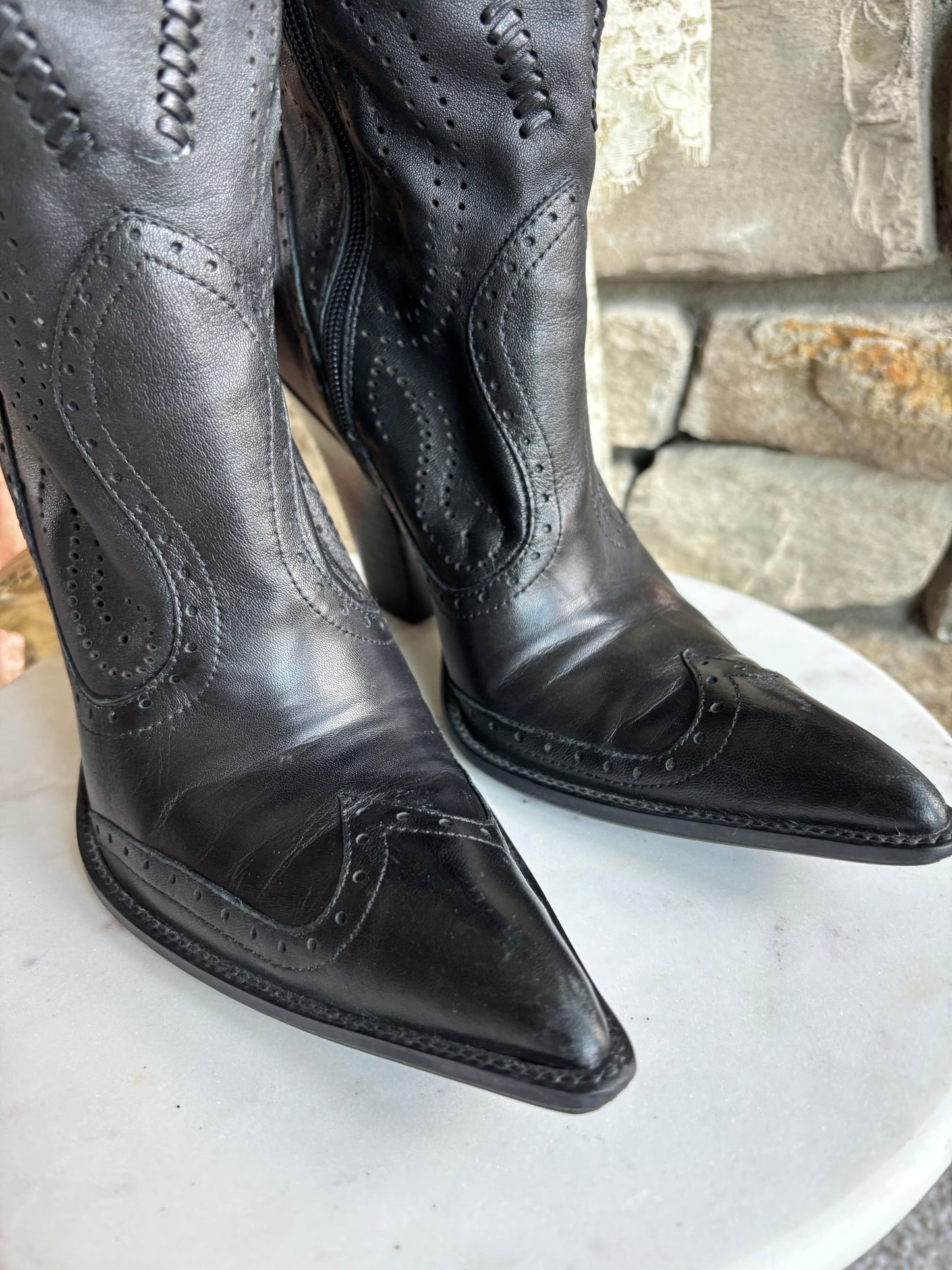 Vintage Black Western Boots – Ladies size 8.5