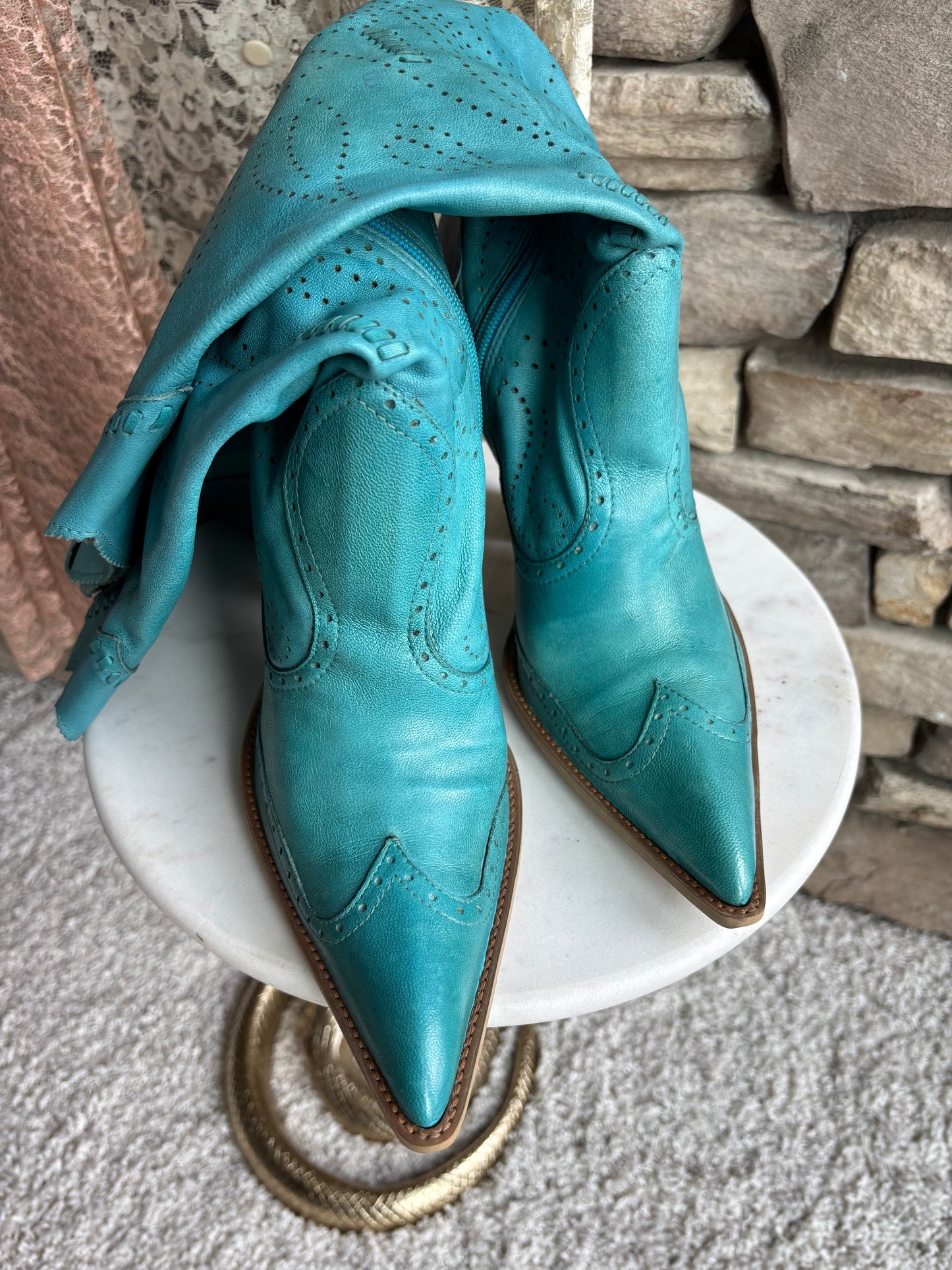 Vintage Western Leather Boots – Ladies size 10 —Turquoise colour
