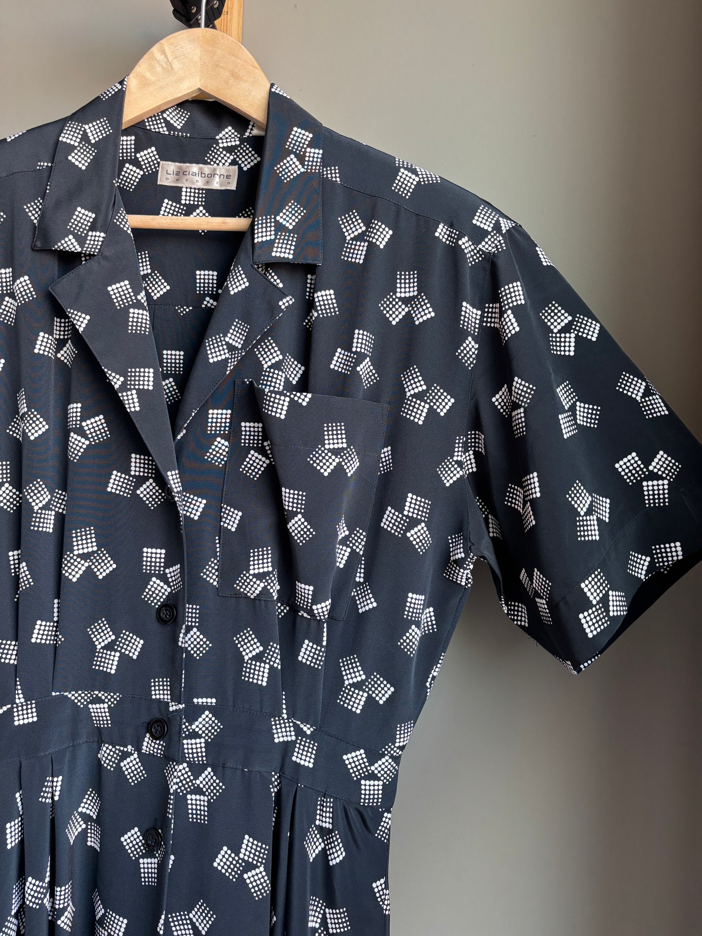 Vintage Claiborne Button-Down Fit & Flare Shirt Dress With Full Skirt — Offset Geometric Pattern–Sz 10