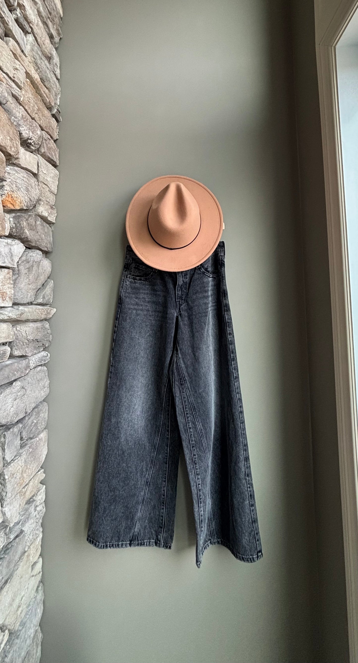Levi’s 94 Baggy Wide Leg Panel Jeans