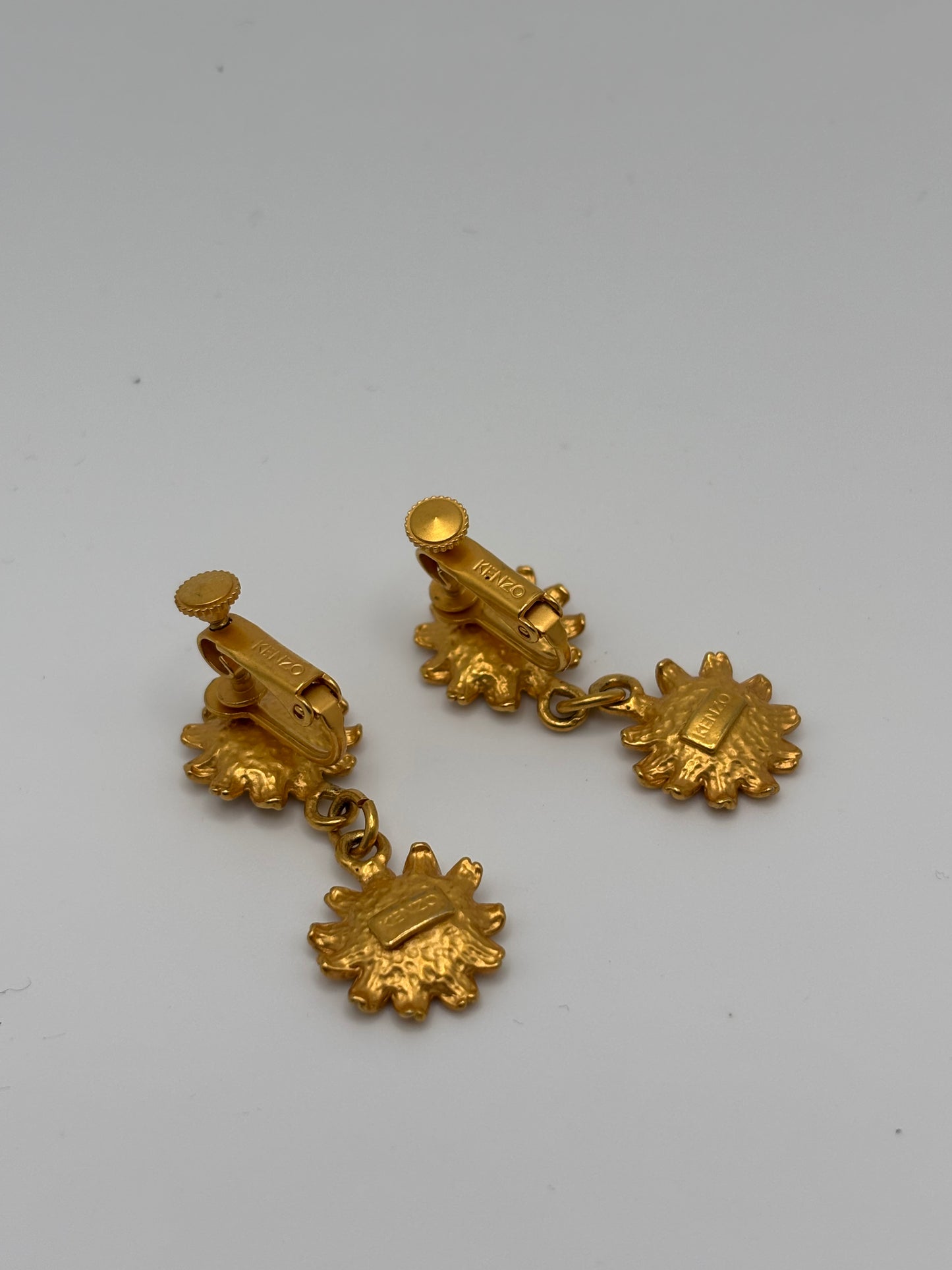 Vintage Kenzo Daisy Drop Clip-On Earrings — Gold Tone — Screw Back