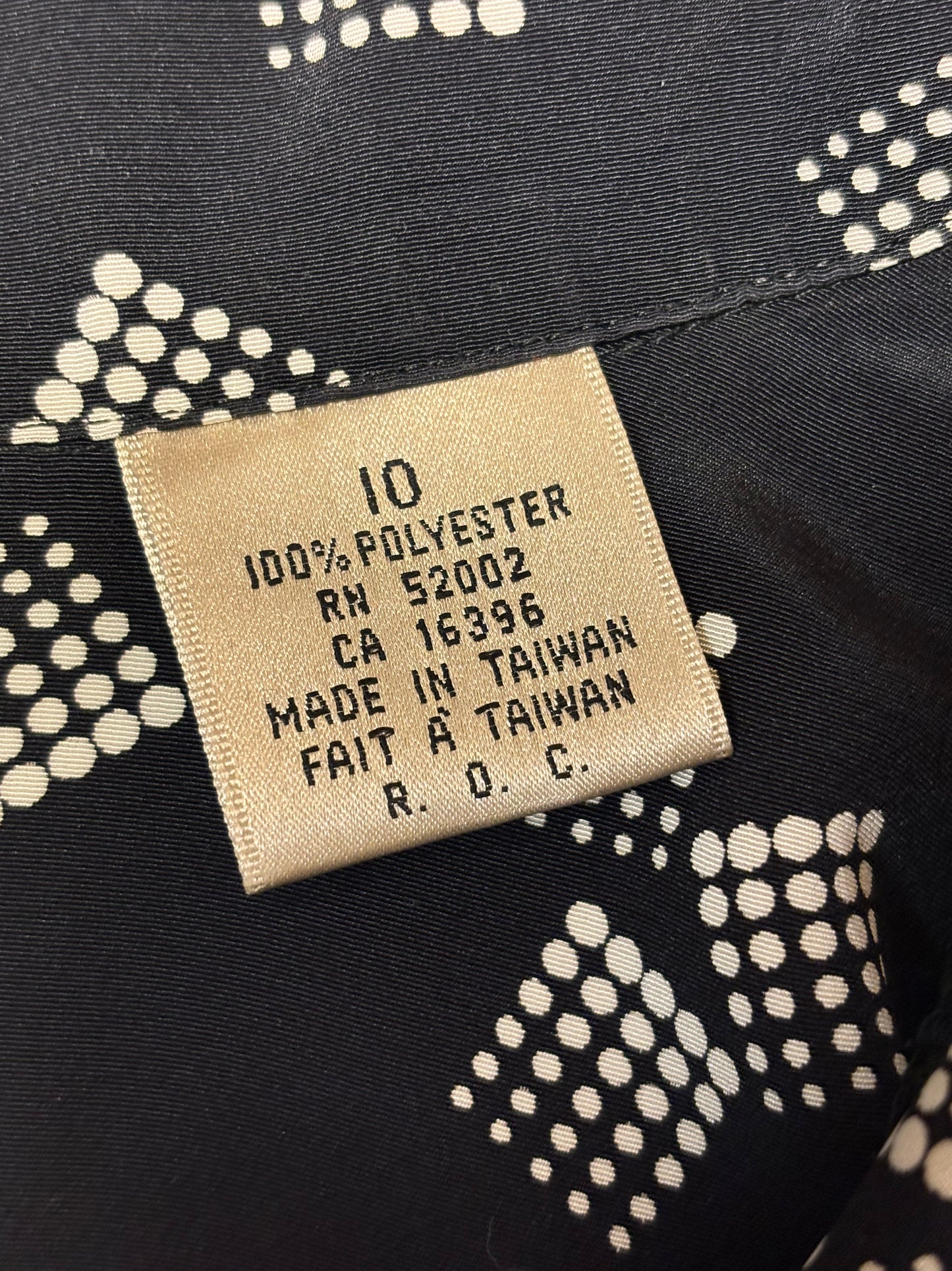 Vintage Claiborne Button-Down Fit & Flare Shirt Dress With Full Skirt — Offset Geometric Pattern–Sz 10