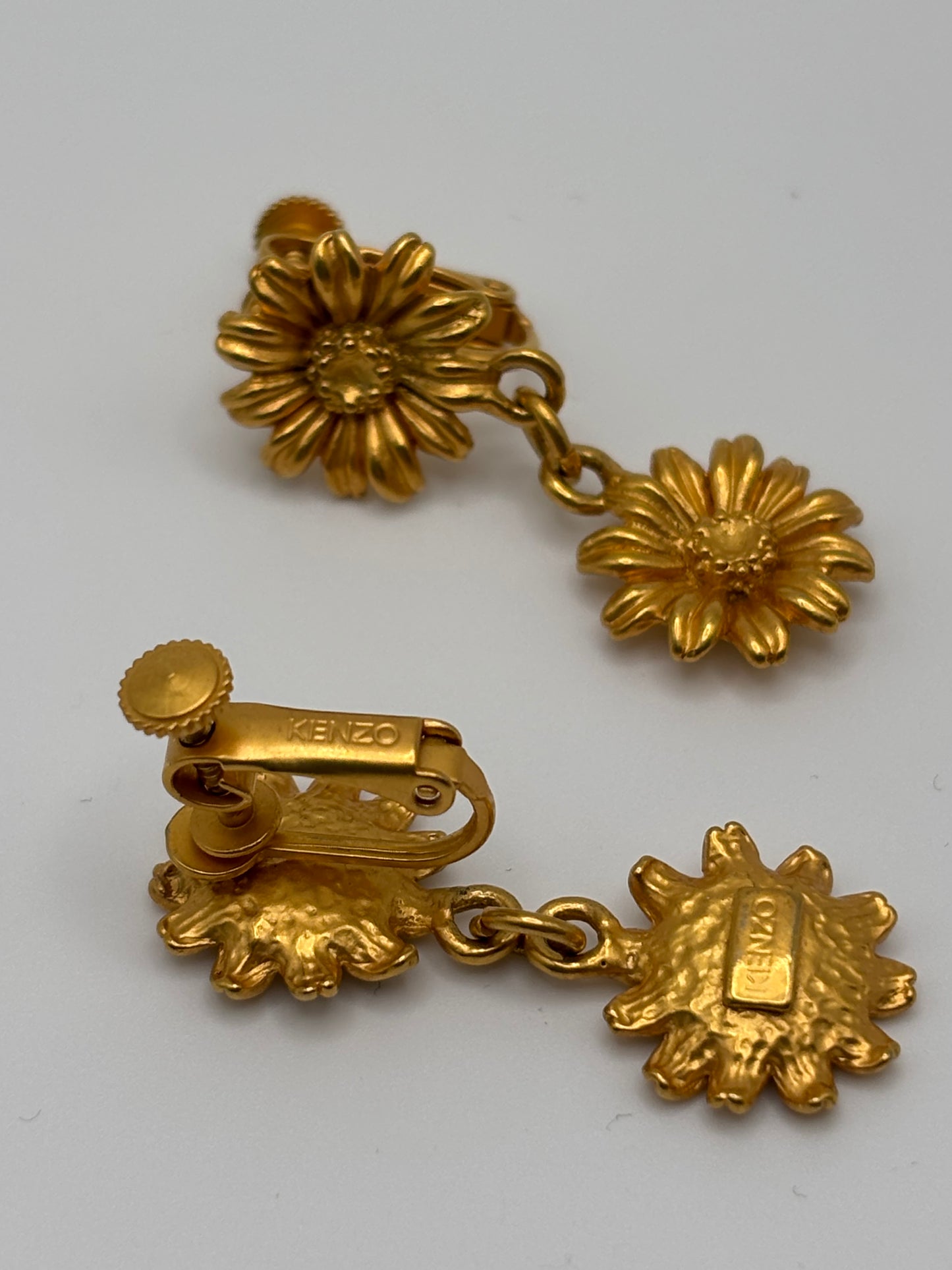 Vintage Kenzo Daisy Drop Clip-On Earrings — Gold Tone — Screw Back