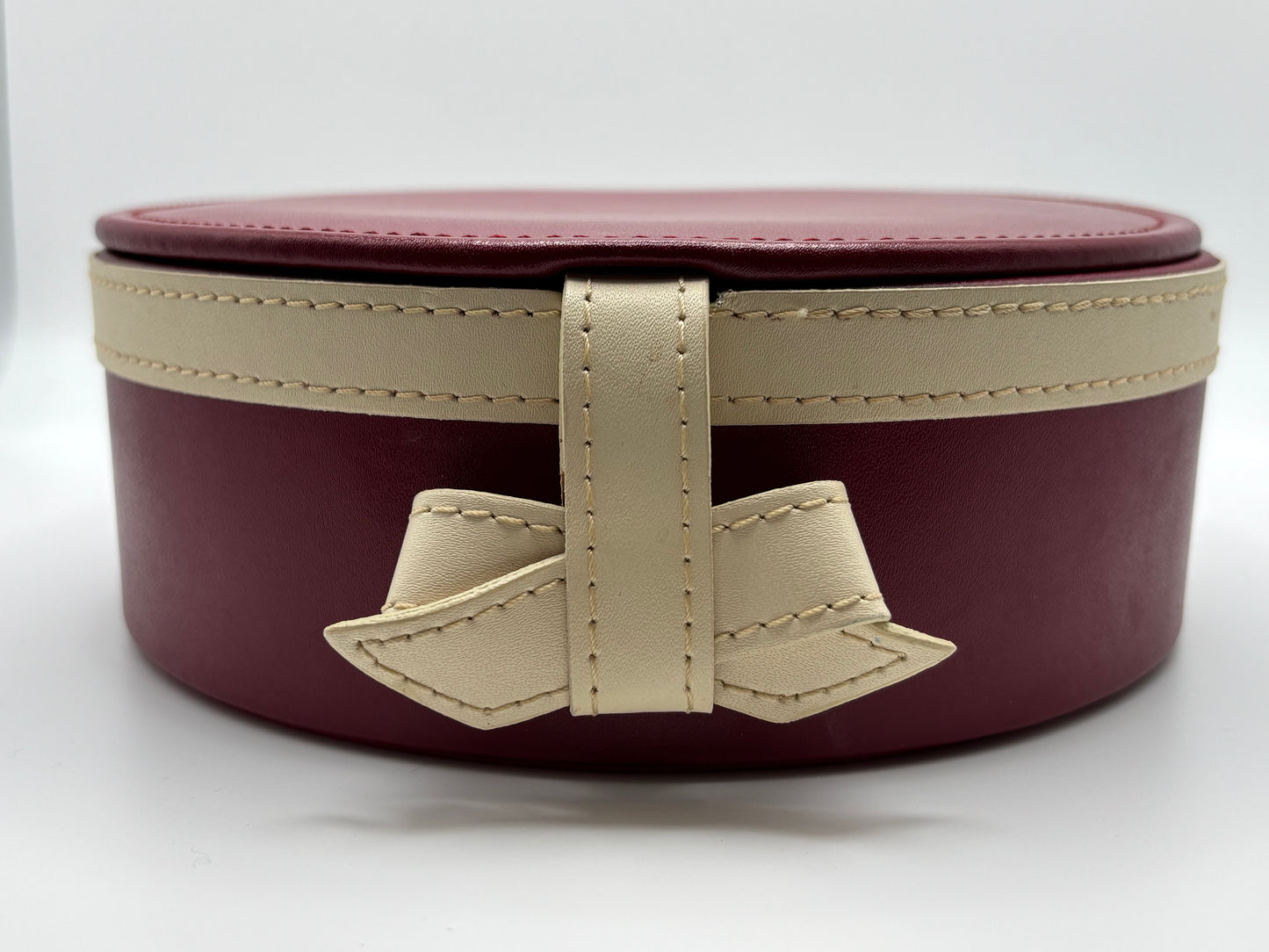 Vintage Danier Leather Box — Round with Bow detail